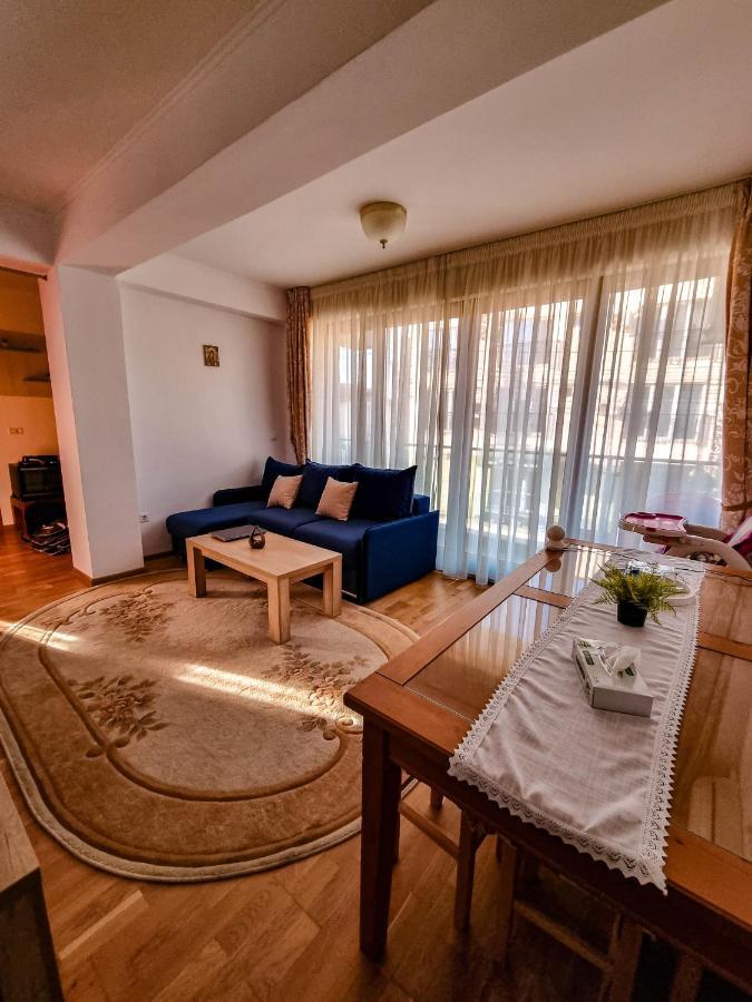 Hella Apartament Mamaia-Nord Navodari Bagian luar foto