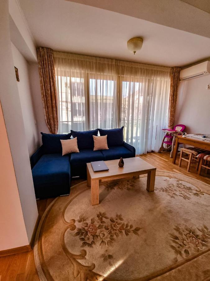 Hella Apartament Mamaia-Nord Navodari Bagian luar foto