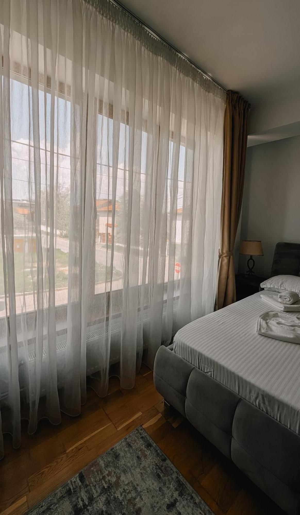 Hella Apartament Mamaia-Nord Navodari Bagian luar foto
