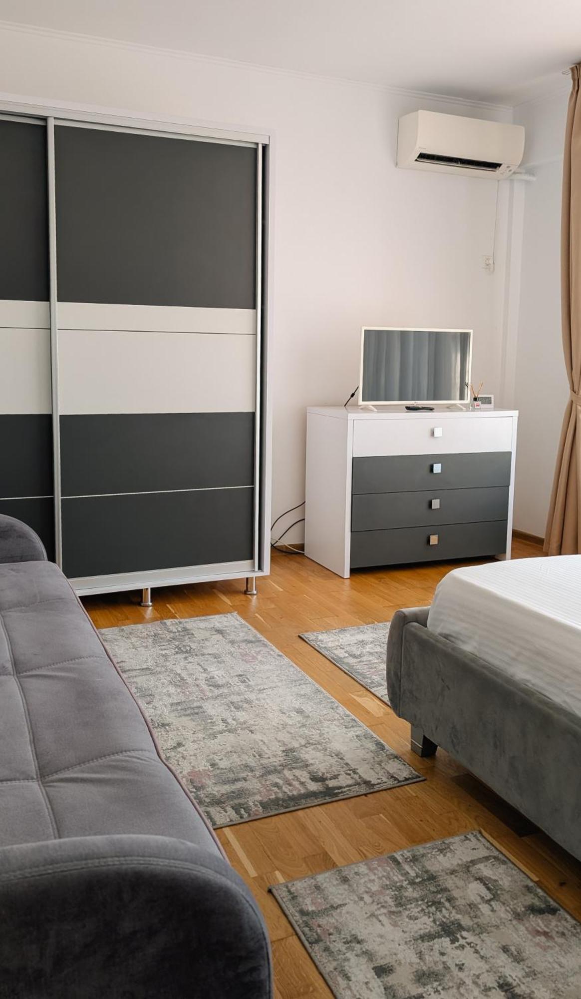 Hella Apartament Mamaia-Nord Navodari Bagian luar foto