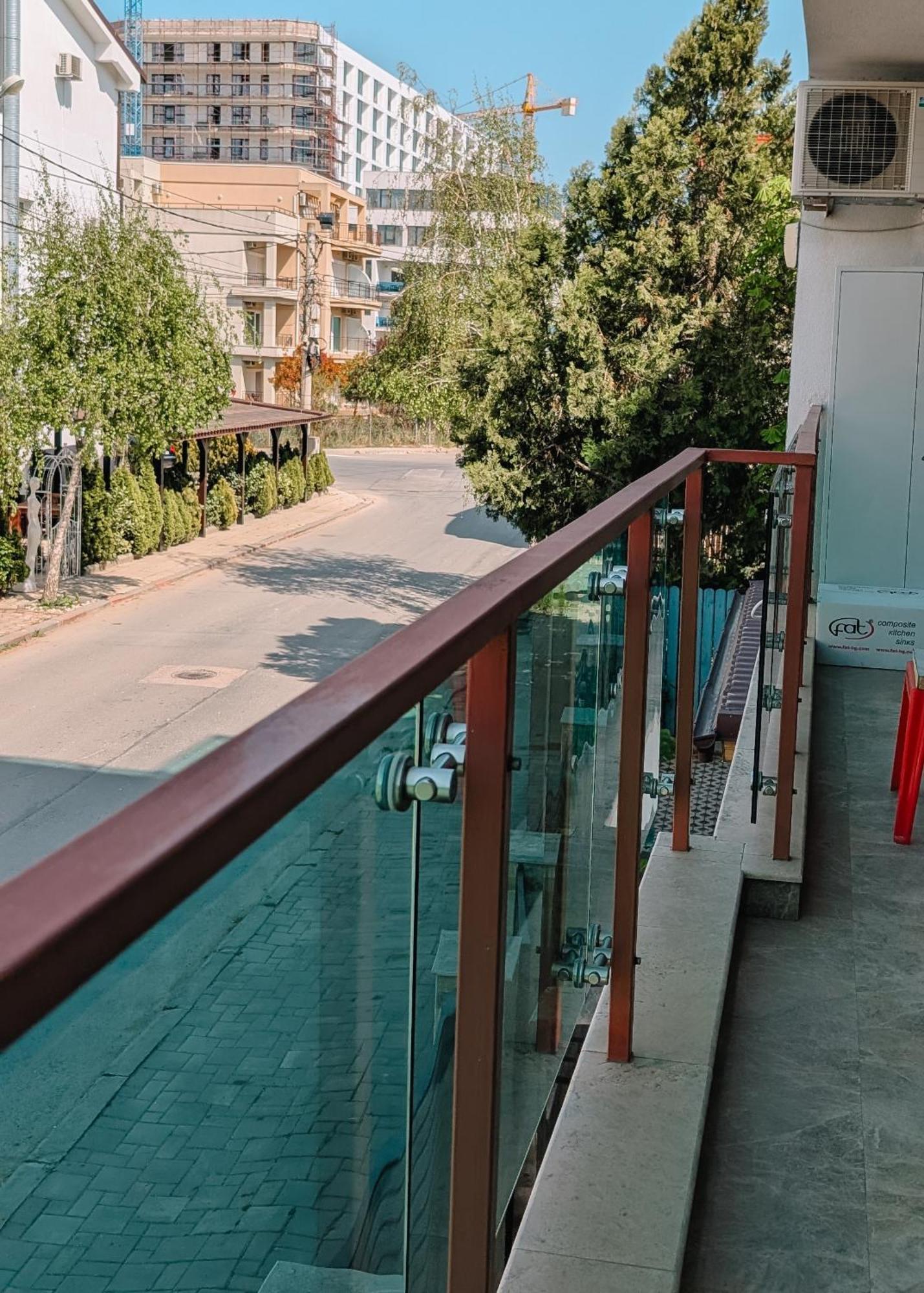 Hella Apartament Mamaia-Nord Navodari Bagian luar foto